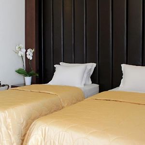 Galaxy Art Hotel